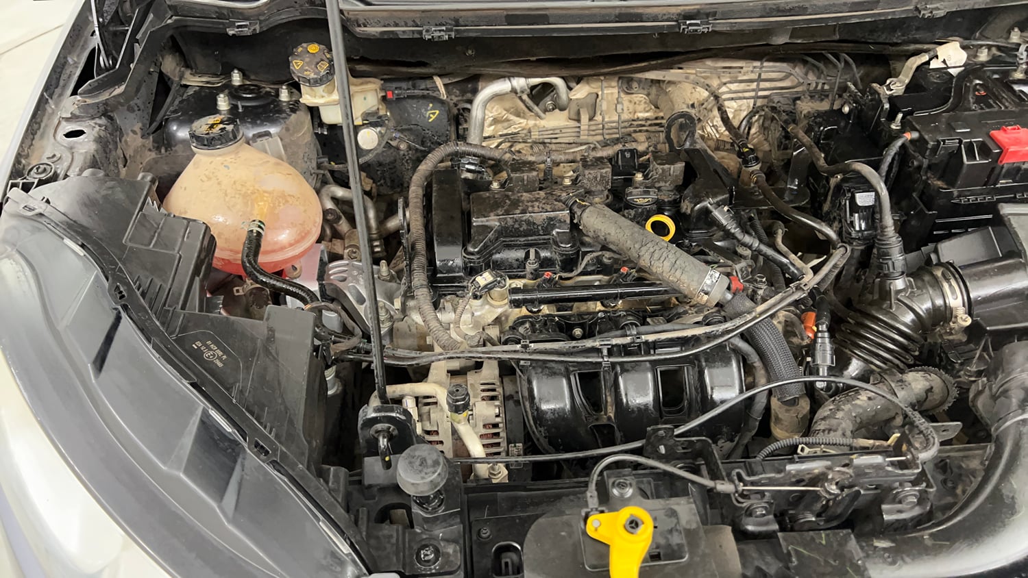 Used 2019 Ford EcoSport Titanium 1.5L Ti-VCT Petrol Manual engine ENGINE RIGHT SIDE VIEW