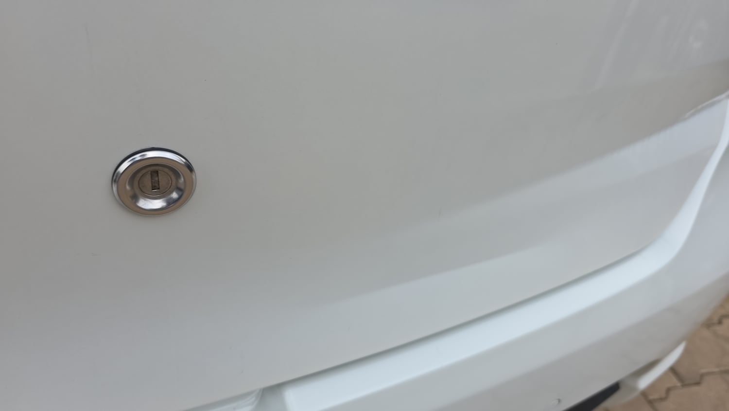 Used 2017 Tata Tiago Revotron XZ Petrol Manual dents MINOR DENT