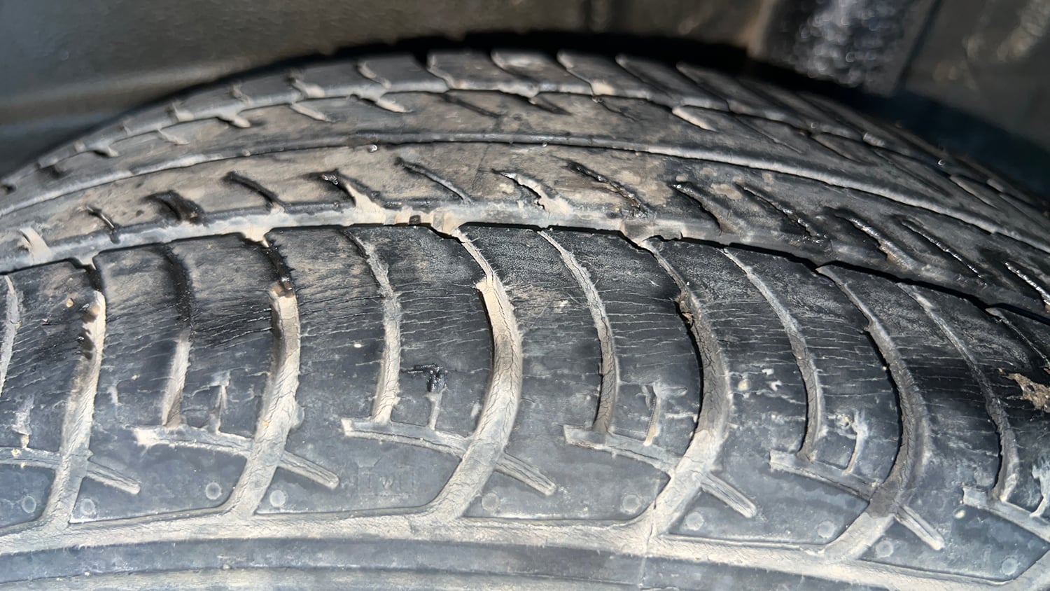 Used 2019 Maruti Suzuki Wagon R ZXi 1.2 Petrol Manual tyres LEFT REAR TYRE TREAD VIEW