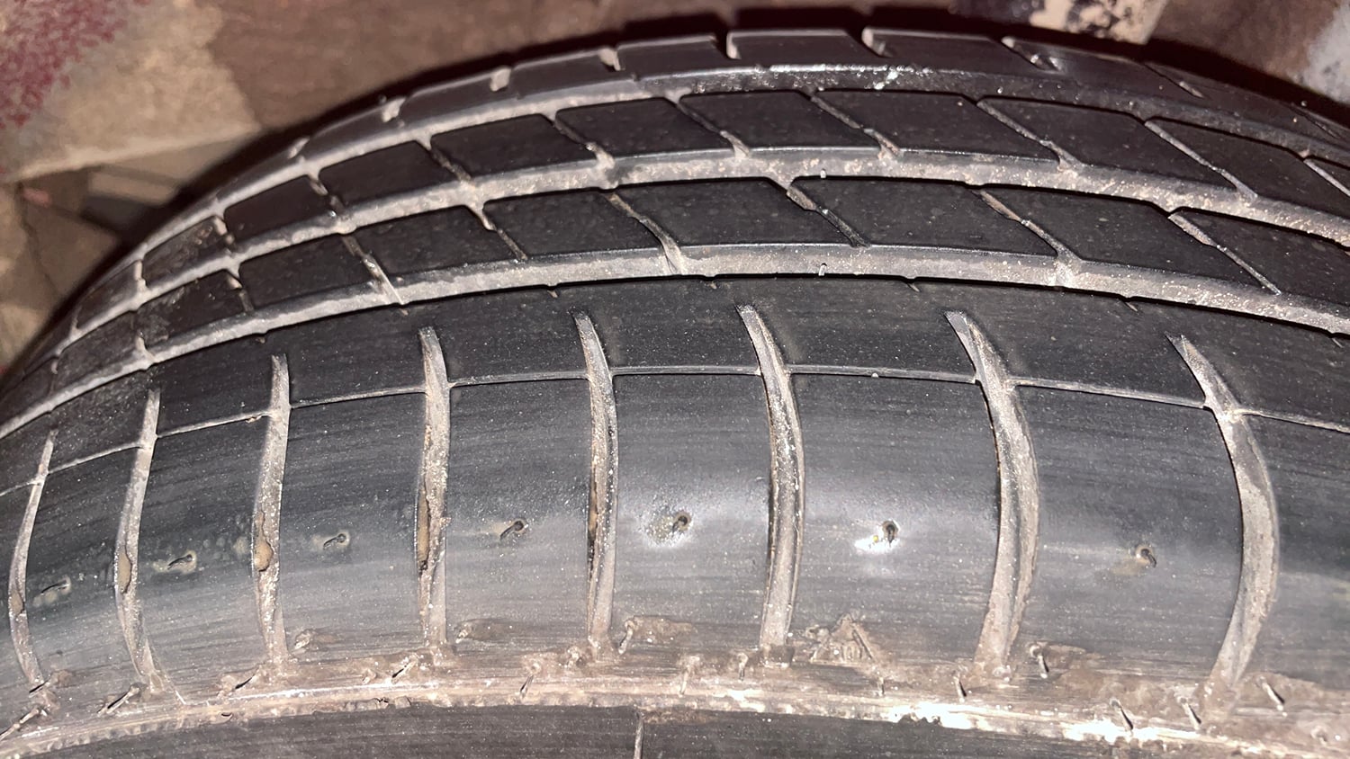 Used 2019 Hyundai Grand i10 Sportz 1.2 Kappa VTVT Petrol Manual tyres LEFT REAR TYRE TREAD VIEW