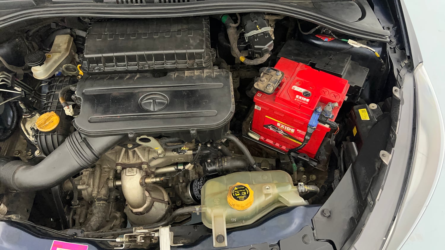 Used 2022 Tata Tiago XZ Petrol Manual engine ENGINE LEFT SIDE VIEW