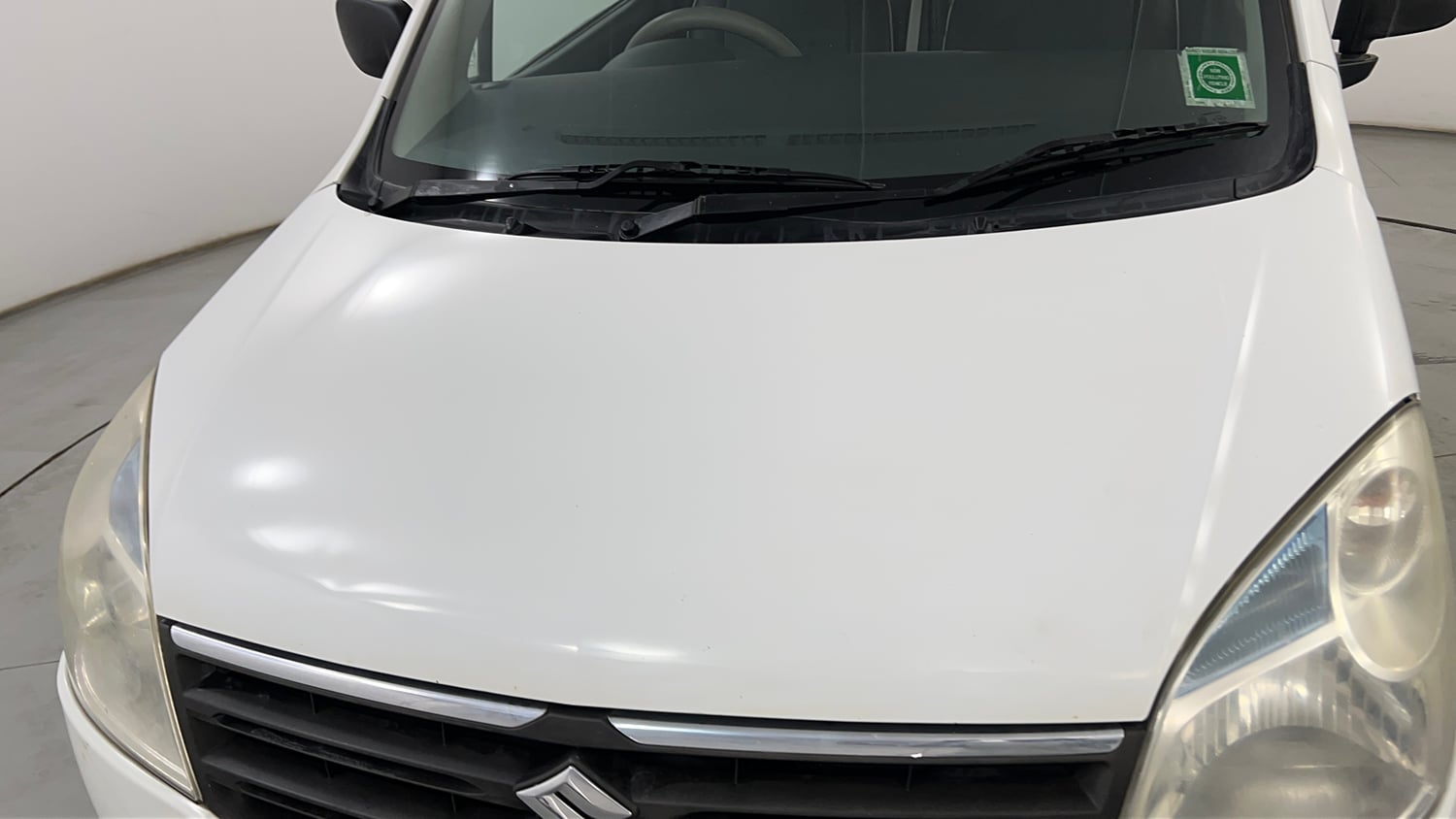 Used 2012 Maruti Suzuki Wagon R LXi Petrol Manual dents MINOR SCRATCH
