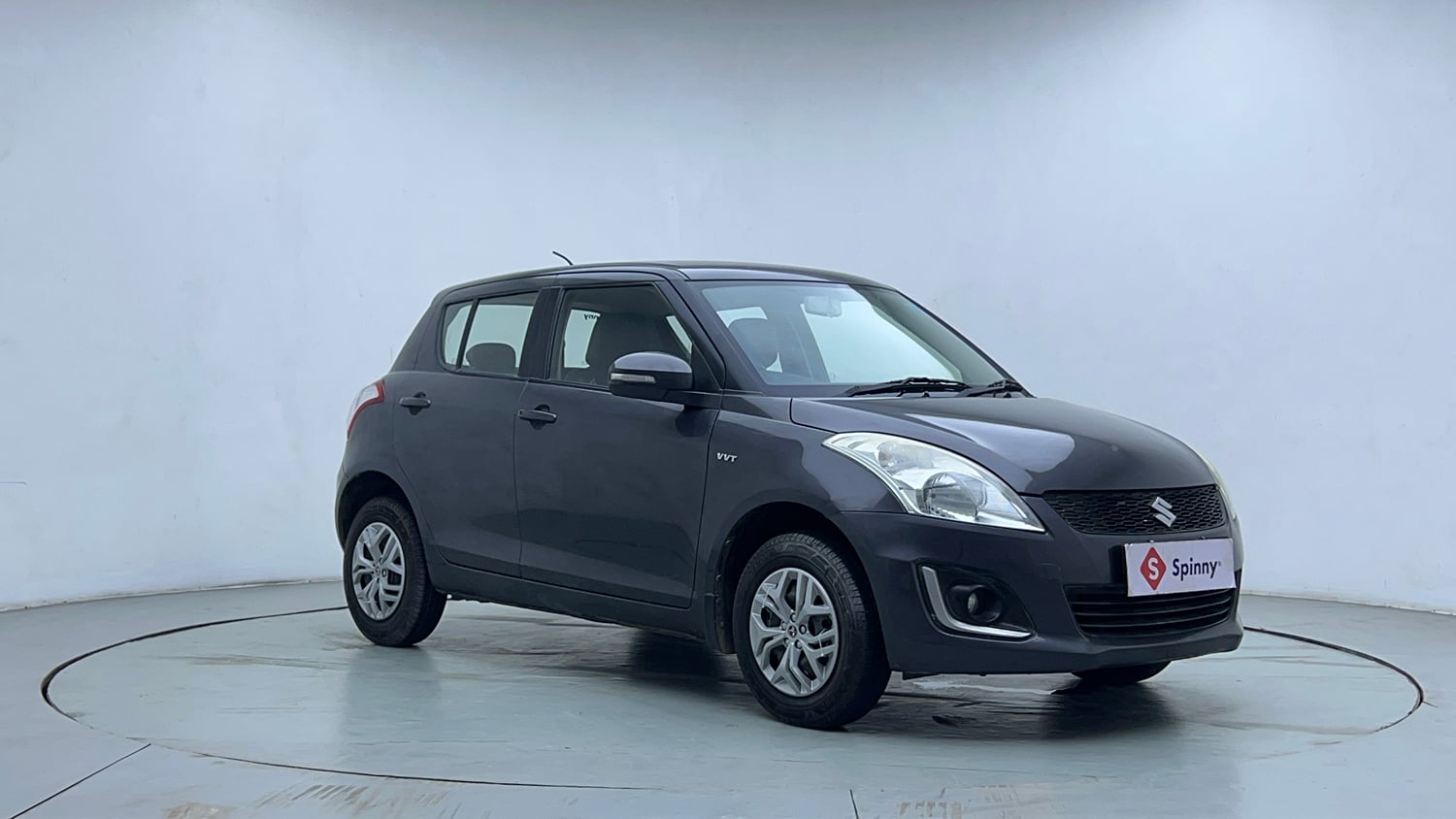 Used 2015 Maruti Suzuki Swift VXi Petrol Manual exterior RIGHT FRONT CORNER VIEW