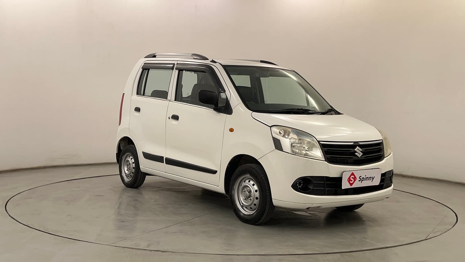 Used 2012 Maruti Suzuki Wagon R LXi Petrol Manual exterior RIGHT FRONT CORNER VIEW