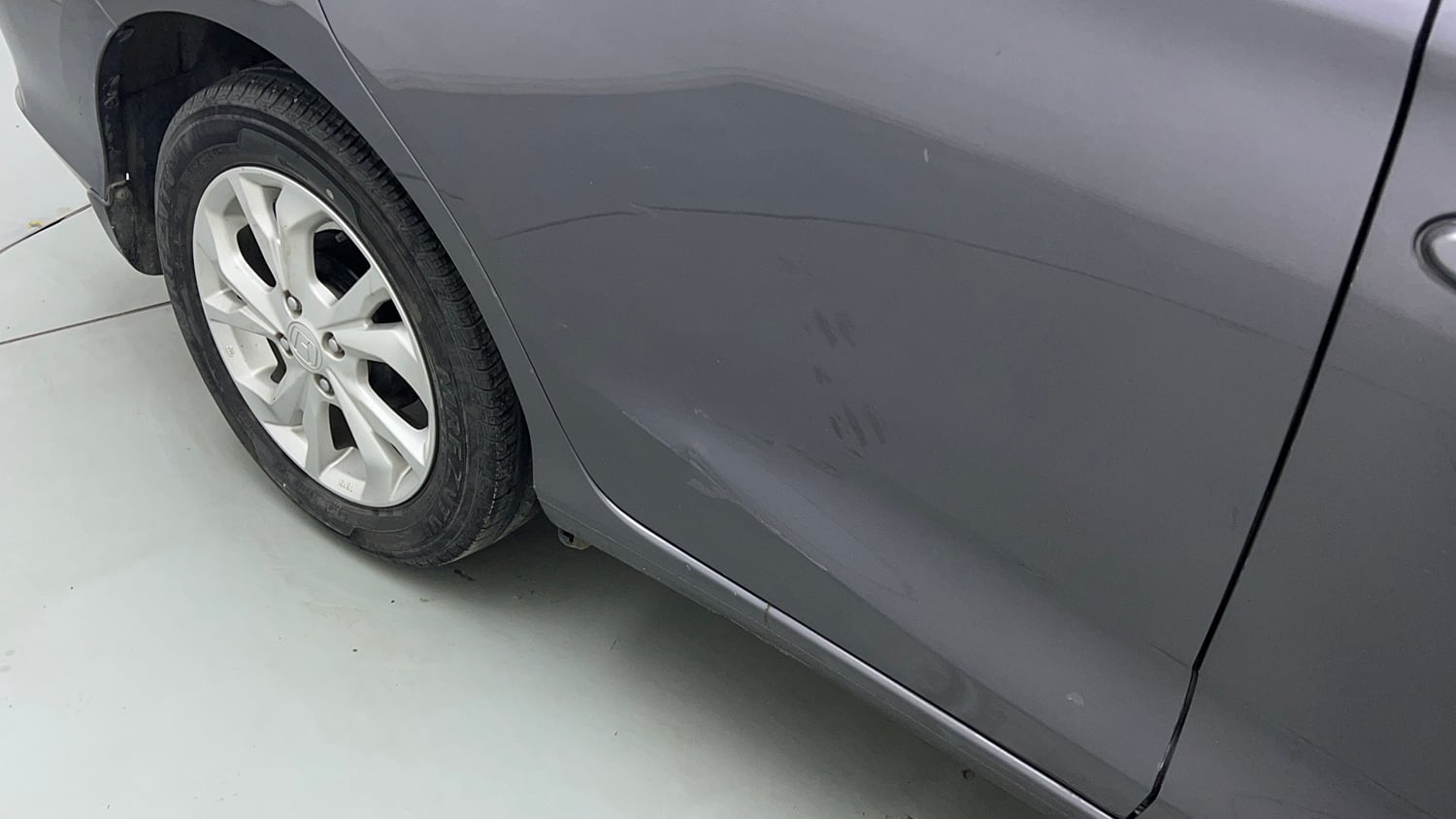 Used 2018 Honda Amaze 1.2 V MT Petrol Petrol Manual dents MINOR DENT