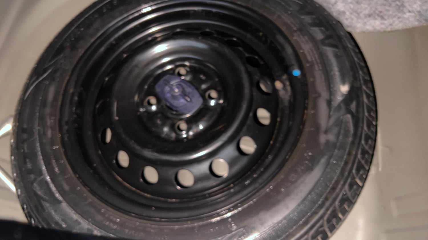 Used 2019 Maruti Suzuki Wagon R 1.0 VXi 1.0 Petrol Manual tyres SPARE TYRE VIEW
