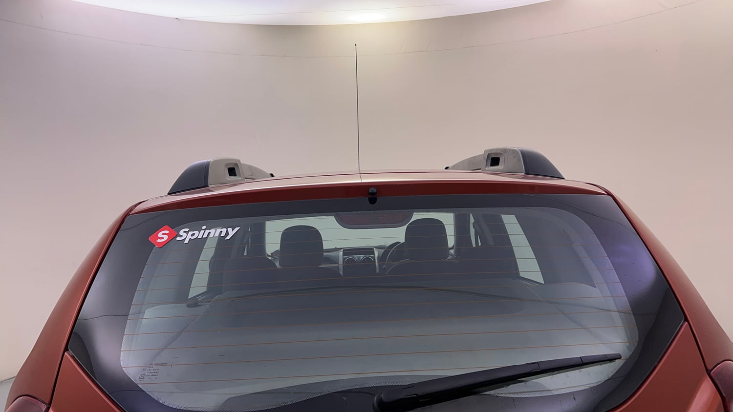 Used 2016 Renault Duster RXL Petrol Petrol Manual top_features Rear defogger