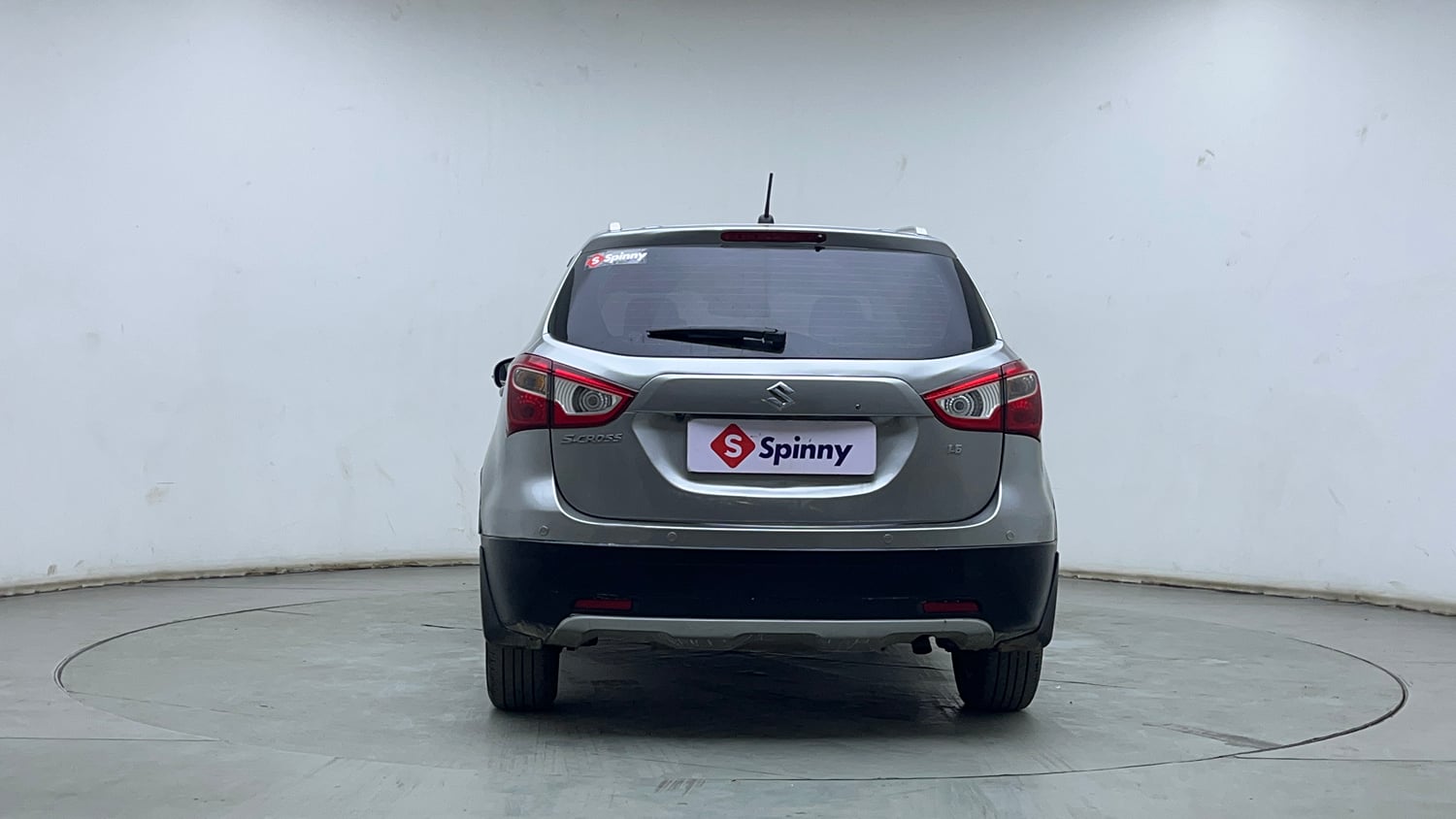 Used 2017 Maruti Suzuki S-Cross Alpha 1.6 Diesel Manual exterior BACK VIEW