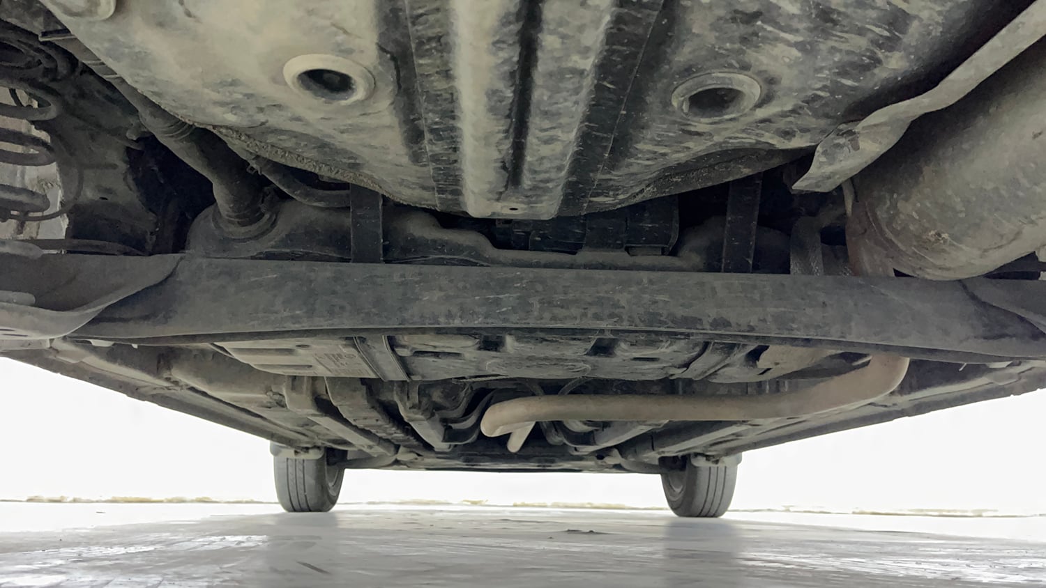 Used 2019 Hyundai Elite i20 Sportz Plus 1.2 Petrol Manual extra REAR UNDERBODY VIEW (TAKEN FROM REAR)