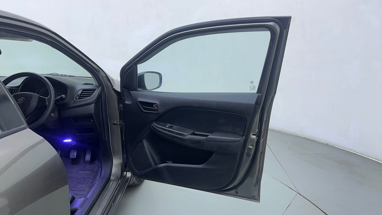 Used 2021 Maruti Suzuki Baleno Sigma Petrol Manual interior RIGHT FRONT DOOR OPEN VIEW