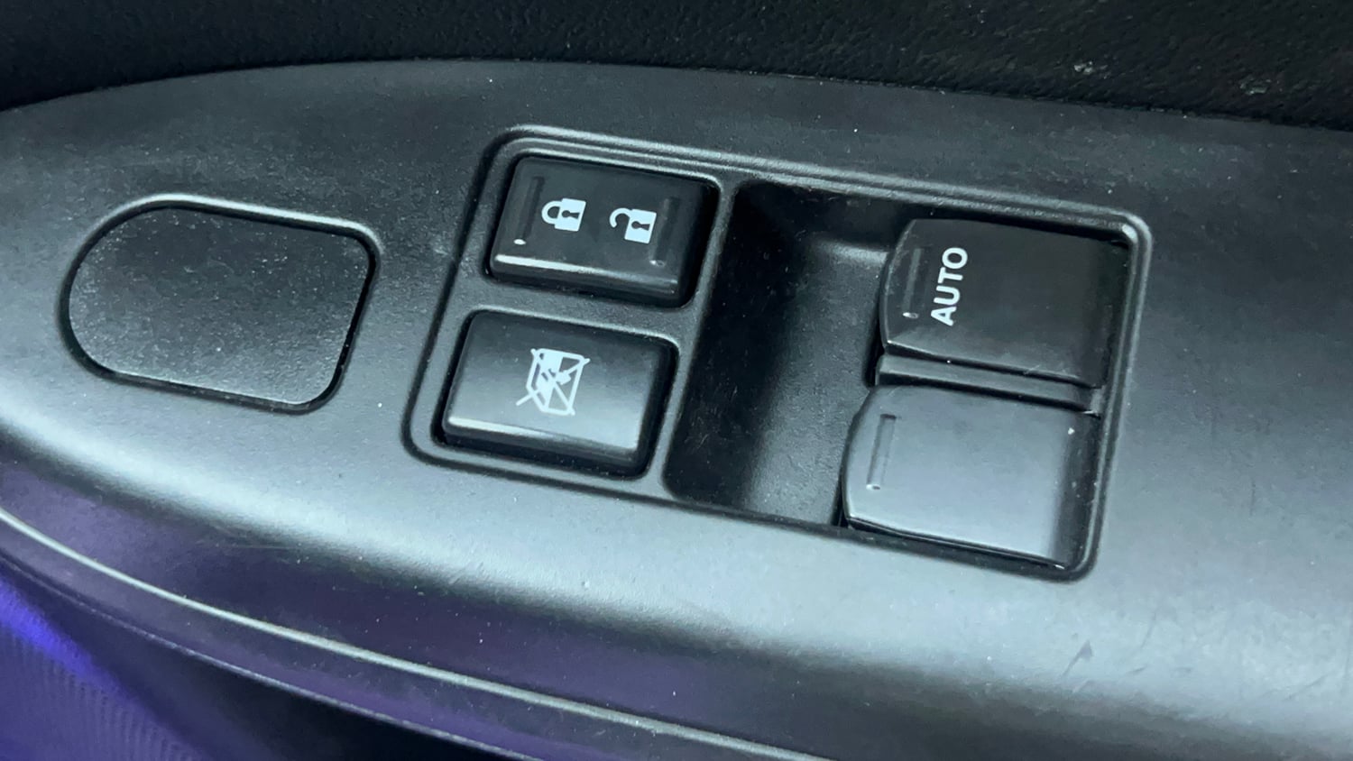 Used 2021 Maruti Suzuki Baleno Sigma Petrol Manual top_features Adjustable ORVM