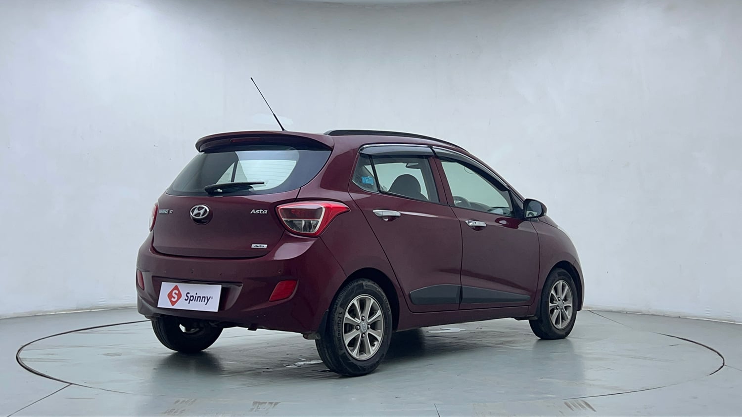 Used 2016 Hyundai Grand i10 Asta AT 1.2 Kappa VTVT (O) Petrol Automatic exterior RIGHT REAR CORNER VIEW