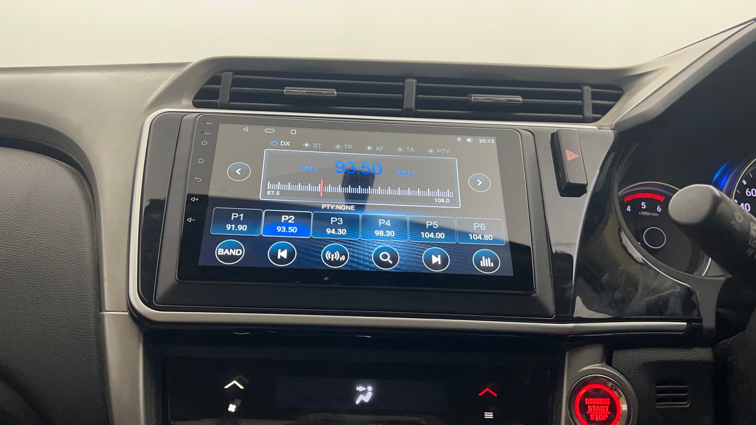 Used 2018 Honda City V Diesel Diesel Manual top_features Integrated (in-dash) music system