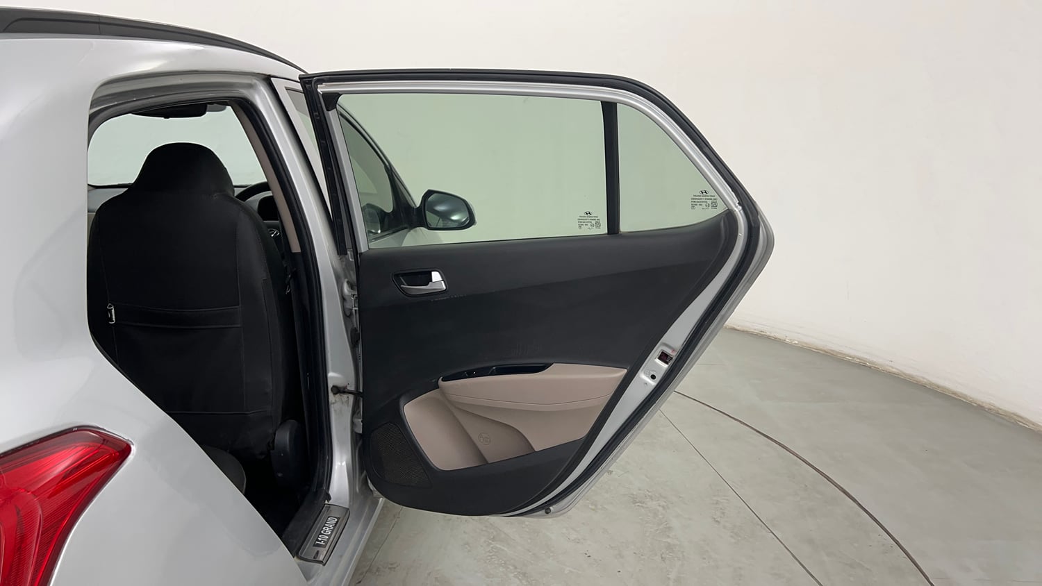 Used 2016 Hyundai Grand i10 Sportz 1.2 Kappa VTVT Petrol Manual interior RIGHT REAR DOOR OPEN VIEW