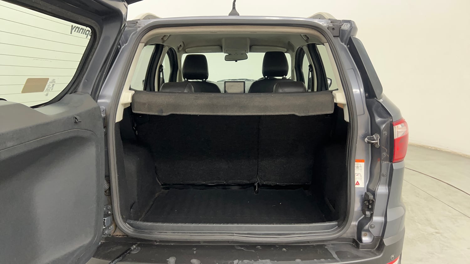 Used 2019 Ford EcoSport Titanium 1.5L Ti-VCT Petrol Manual interior DICKY INSIDE VIEW