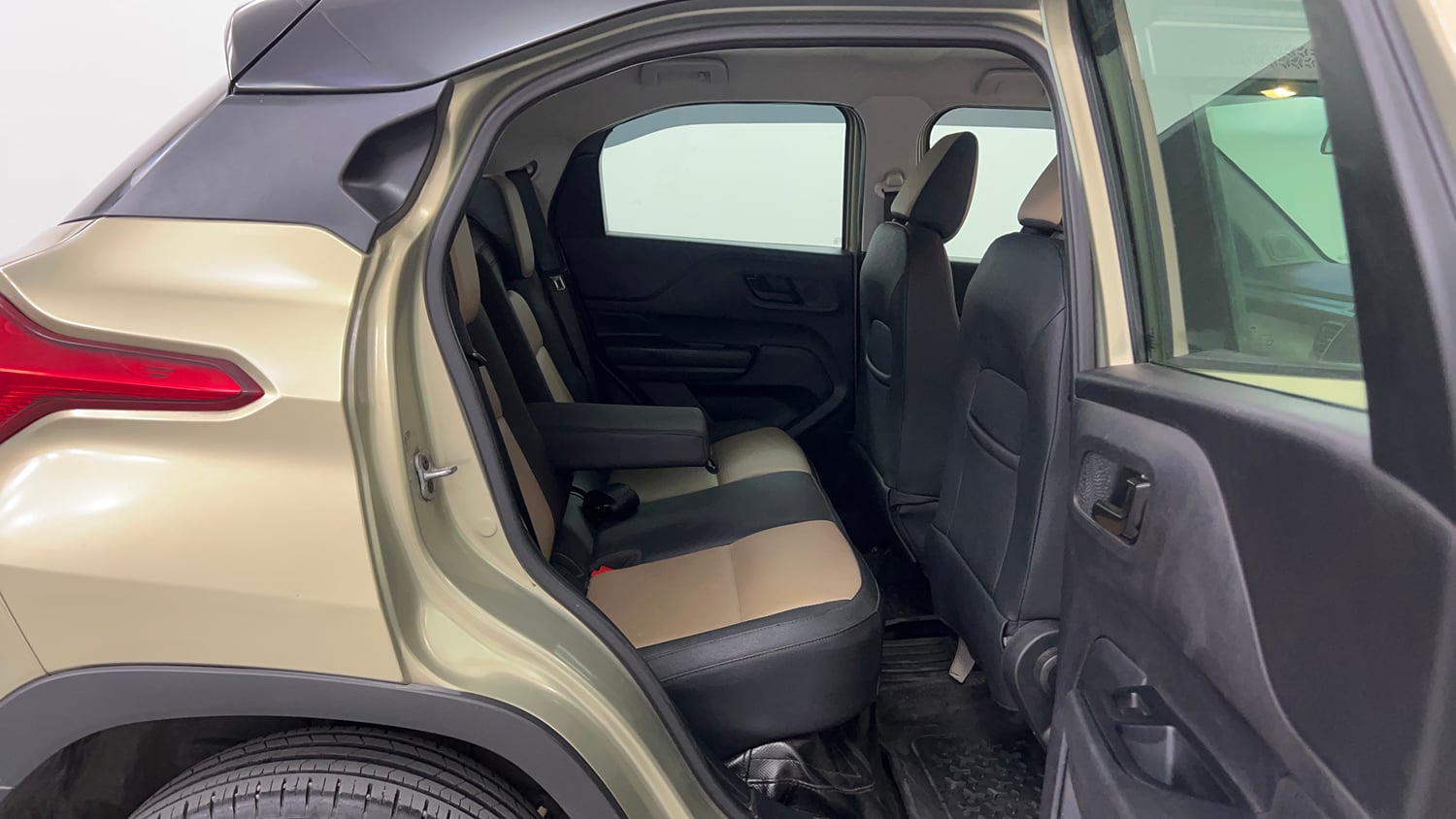 Used 2022 Tata Punch Kaziranga Creative MT Petrol Manual interior RIGHT SIDE REAR DOOR CABIN VIEW