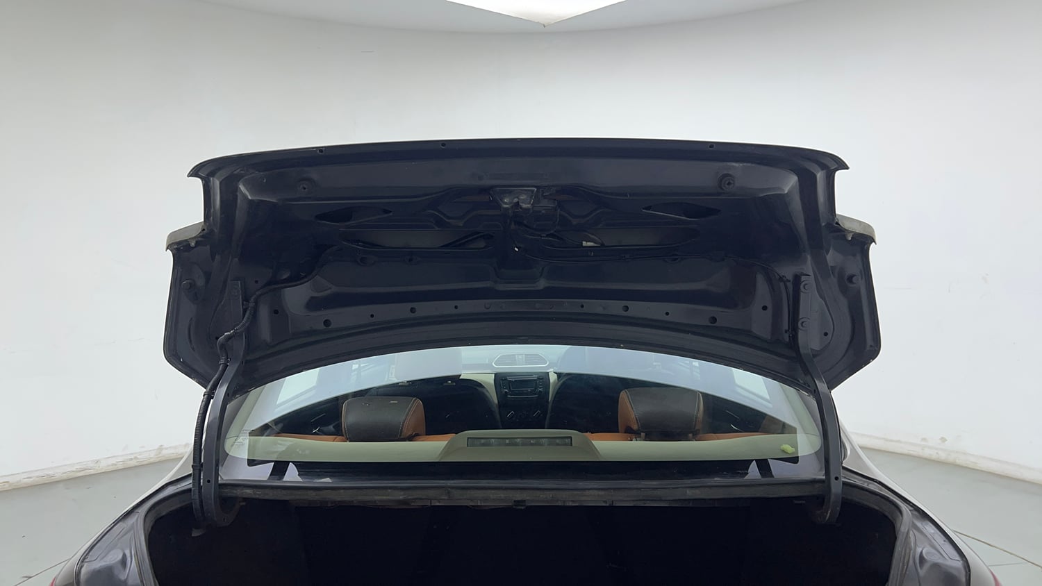 Used 2017 Maruti Suzuki Dzire VXi Petrol Manual interior DICKY DOOR OPEN VIEW