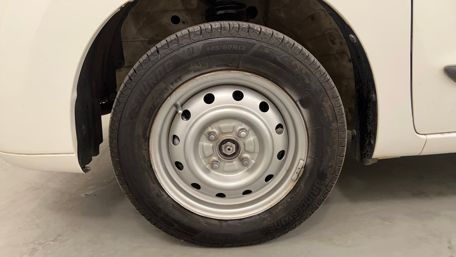 Used 2012 Maruti Suzuki Wagon R LXi Petrol Manual tyres LEFT FRONT TYRE RIM VIEW
