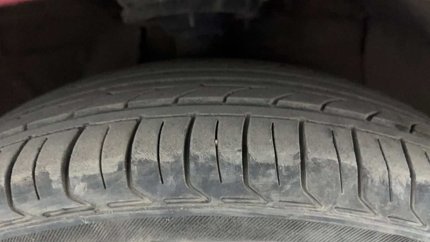 Used 2019 Hyundai Grand i10 Asta 1.2 Kappa VTVT Petrol Manual tyres RIGHT FRONT TYRE TREAD VIEW