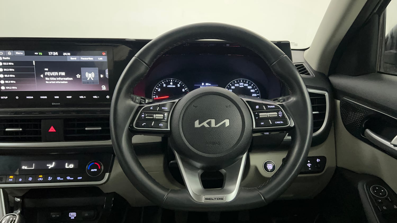 Used 2022 Kia Seltos HTX 1.5 Petrol Manual interior STEERING VIEW