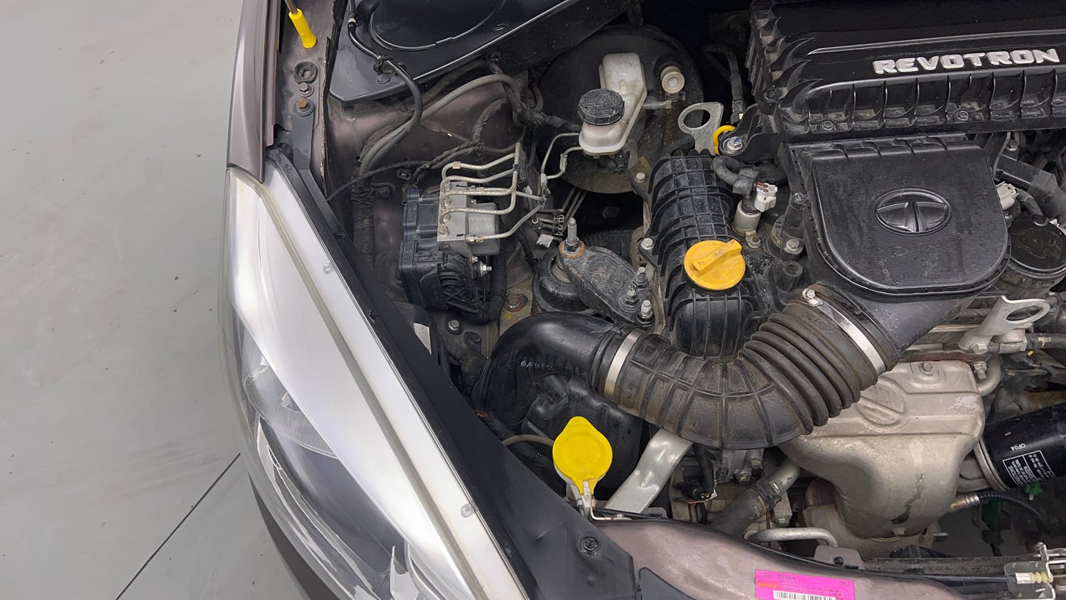 Used 2018 Tata Tiago Revotron XZ Petrol Manual engine ENGINE RIGHT SIDE VIEW