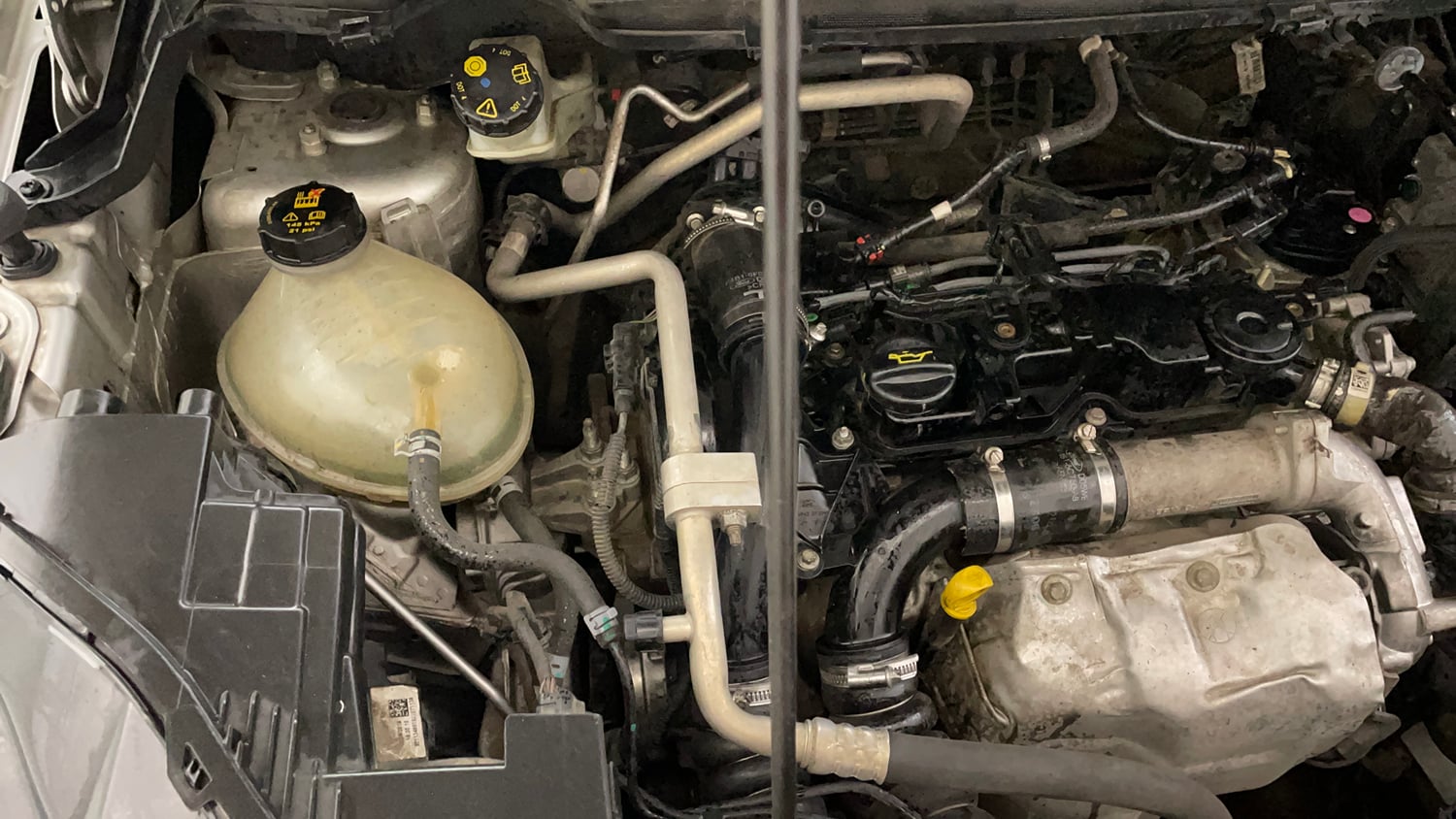 Used 2019 Ford EcoSport Titanium + 1.5L TDCi Diesel Manual engine ENGINE RIGHT SIDE VIEW