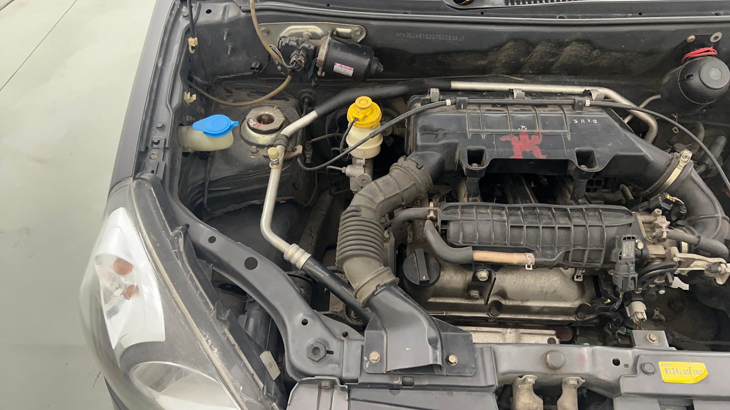 Used 2015 Maruti Suzuki Alto 800 Lxi Petrol Manual engine ENGINE RIGHT SIDE VIEW