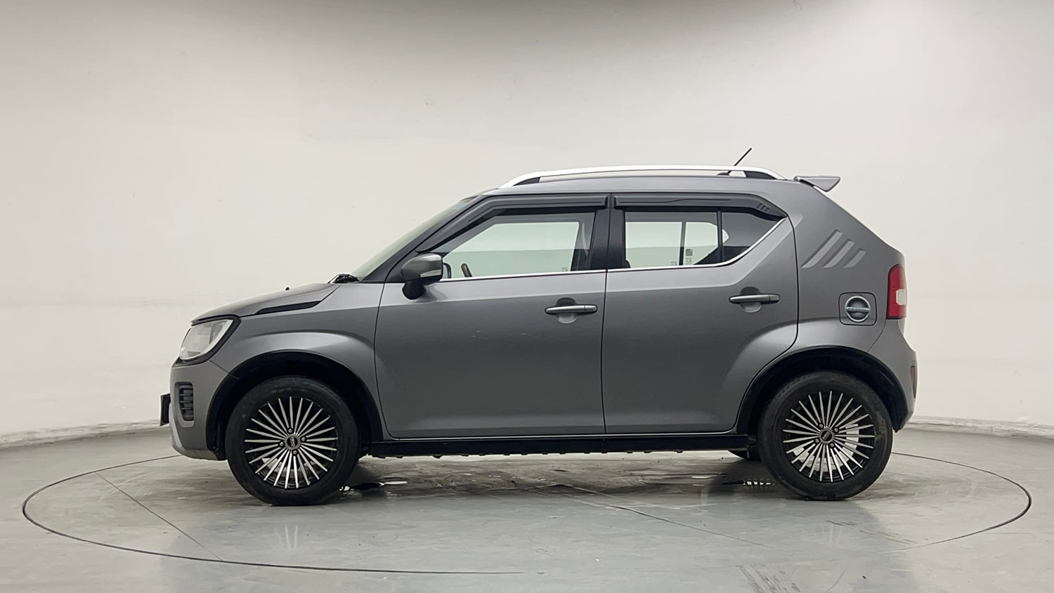Used 2025 Maruti Suzuki Ignis Delta 1.2 AMT Petrol Automatic exterior LEFT SIDE VIEW