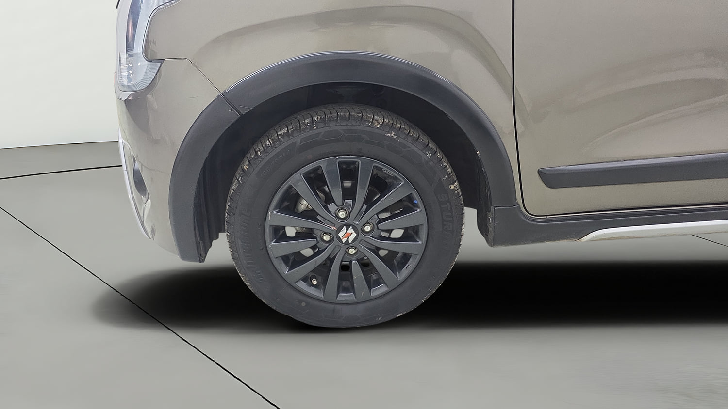 Used 2024 Maruti Suzuki Wagon R ZXI Plus 1.2 AGS Petrol Automatic tyres LEFT FRONT TYRE RIM VIEW