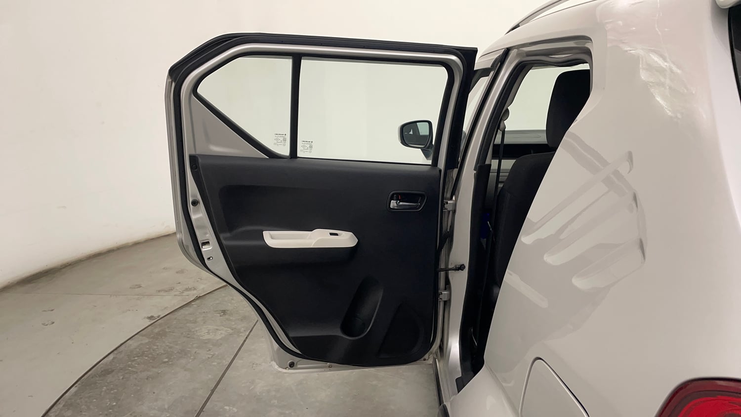 Used 2022 Maruti Suzuki Ignis Zeta 1.2 MT Petrol Manual interior LEFT REAR DOOR OPEN VIEW