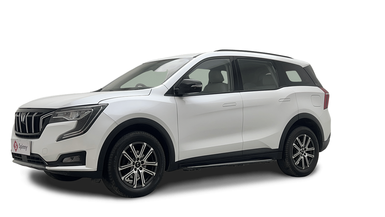 2023 Mahindra XUV700 AX 5 Petrol AT 5 STR