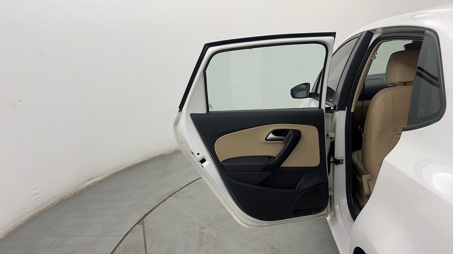 Used 2016 Volkswagen Polo Highline1.2L (P) Petrol Manual interior LEFT REAR DOOR OPEN VIEW