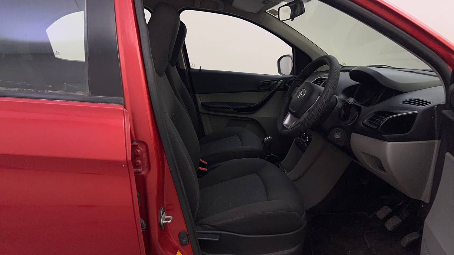 Used 2017 Tata Tiago Revotorq XT Diesel Manual interior RIGHT SIDE FRONT DOOR CABIN VIEW