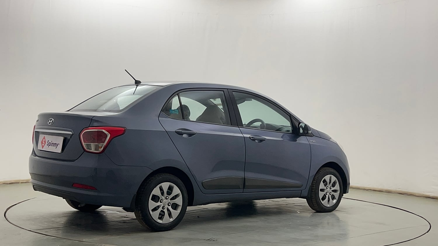 Used 2015 Hyundai Xcent S 1.2 Petrol Manual exterior RIGHT REAR CORNER VIEW