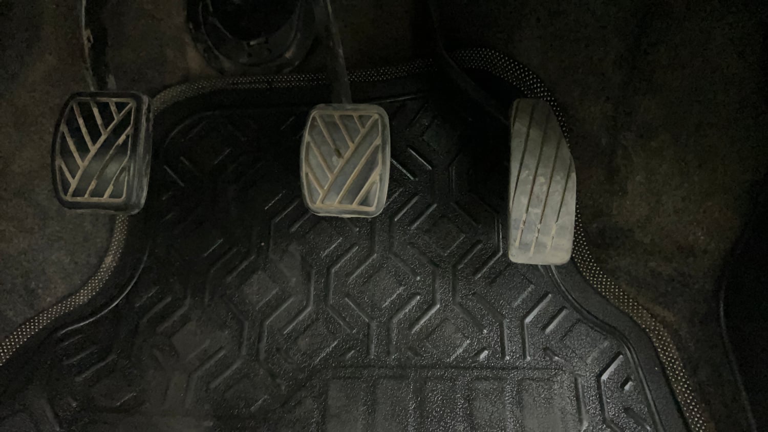 Used 2012 Maruti Suzuki Wagon R 1.0 VXI Petrol + CNG (Outside Fitted) Cng Manual interior PEDALS VIEW