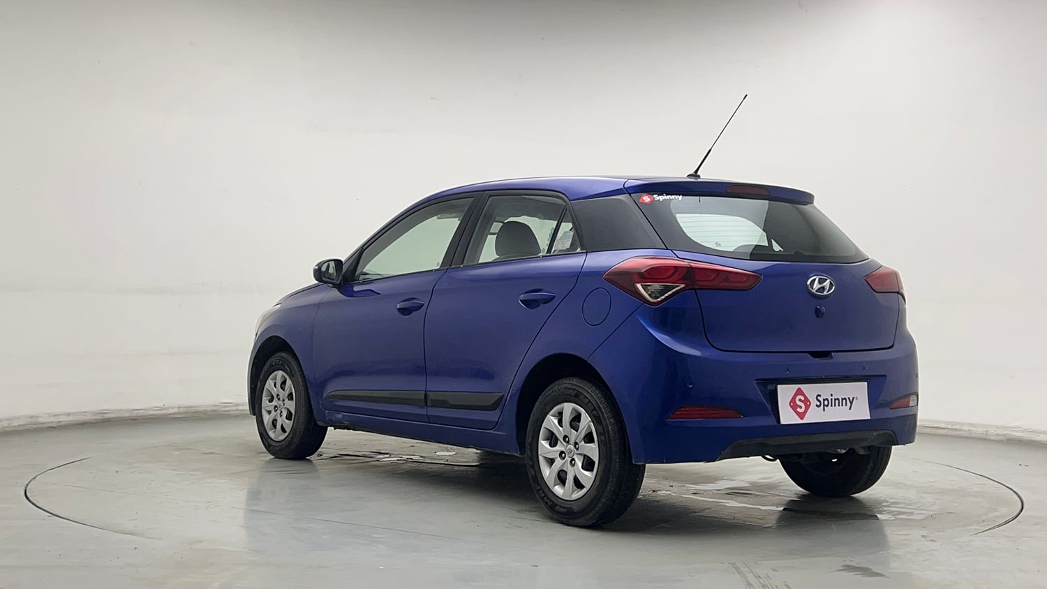 Used 2014 Hyundai Elite i20 Sportz 1.2 Petrol Manual exterior LEFT REAR CORNER VIEW