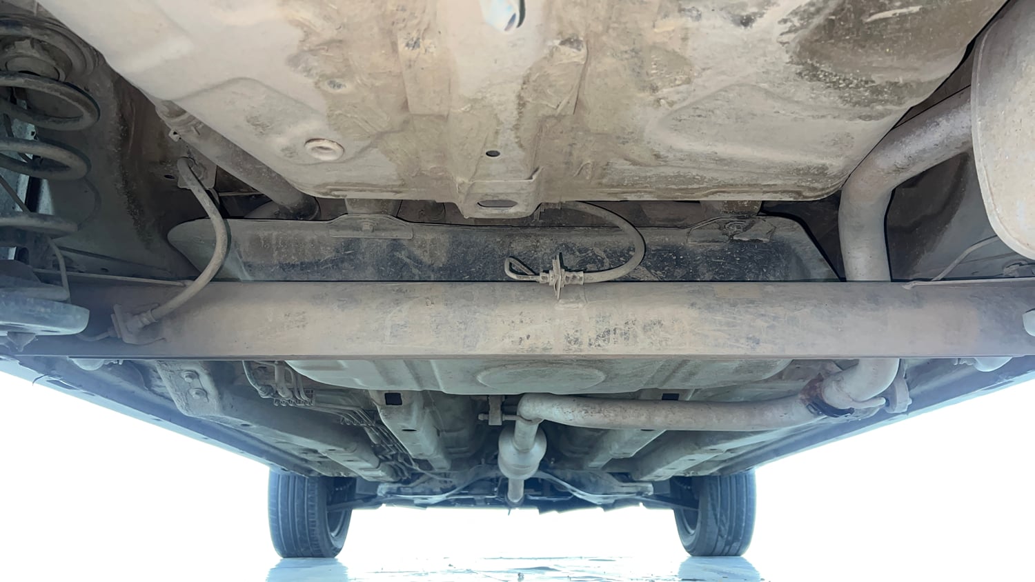 Used 2018 Tata Nexon XM Petrol Manual extra REAR UNDERBODY VIEW (TAKEN FROM REAR)