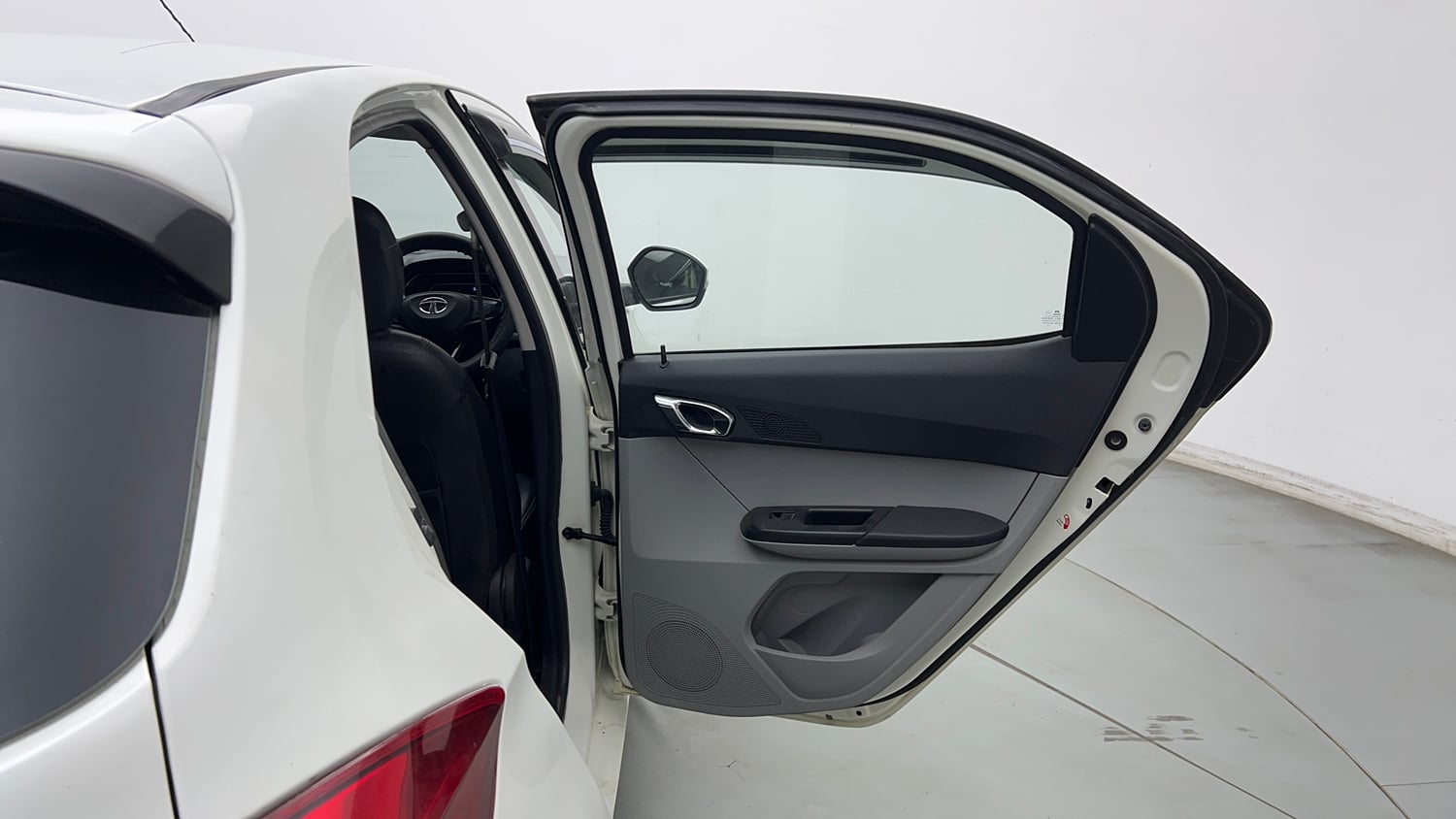 Used 2020 Tata Tiago XZA Petrol Automatic interior RIGHT REAR DOOR OPEN VIEW