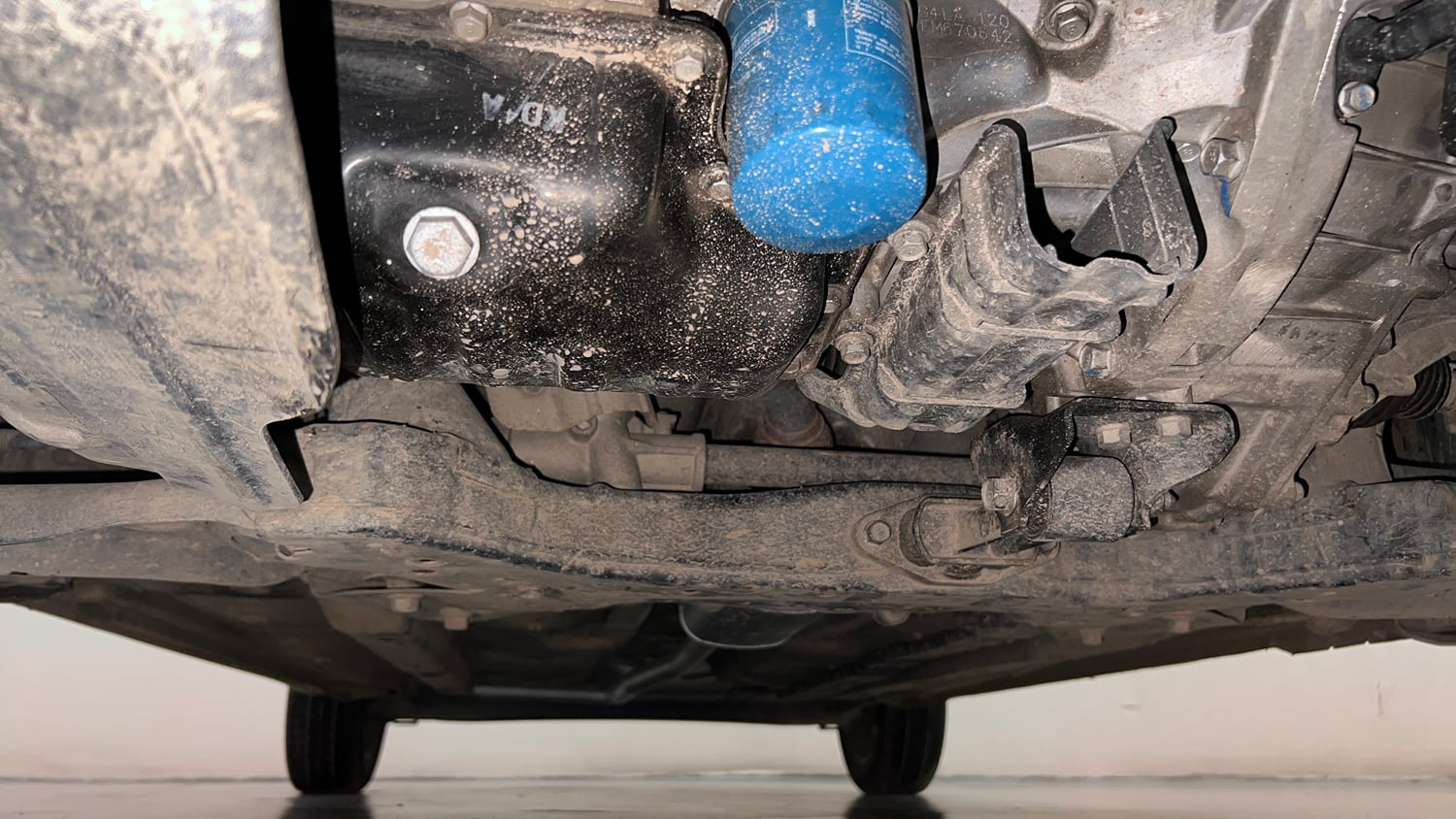 Used 2015 Hyundai Xcent SX 1.2 (O) Petrol Manual extra FRONT LEFT UNDERBODY VIEW