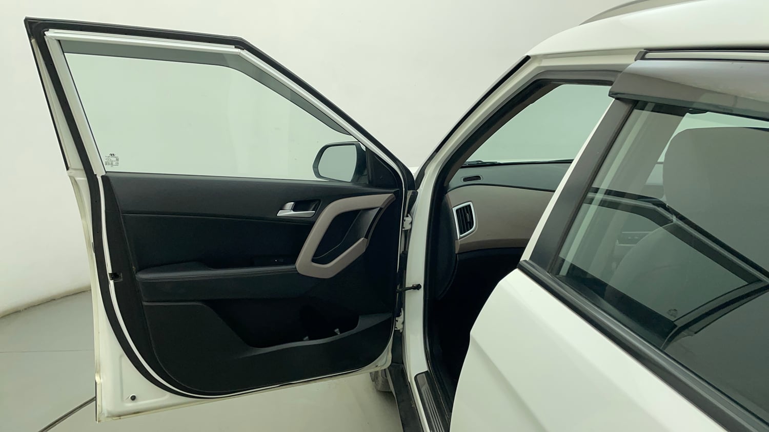 Used 2019 Hyundai Creta SX 1.6 (O) Petrol Petrol Manual interior LEFT FRONT DOOR OPEN VIEW