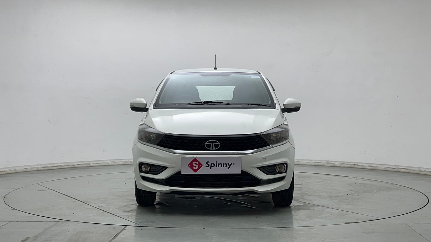 Used 2020 Tata Tiago XZA Petrol Automatic exterior FRONT VIEW