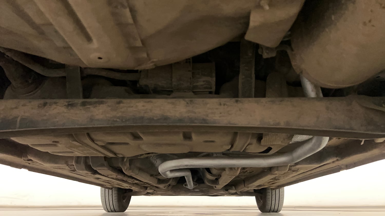 Used 2015 Hyundai Elite i20 Sportz 1.2 Petrol Manual extra REAR UNDERBODY VIEW (TAKEN FROM REAR)