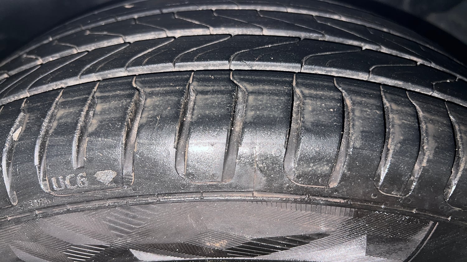 Used 2021 Ford EcoSport Titanium 1.5L TDCi Diesel Manual tyres RIGHT FRONT TYRE TREAD VIEW