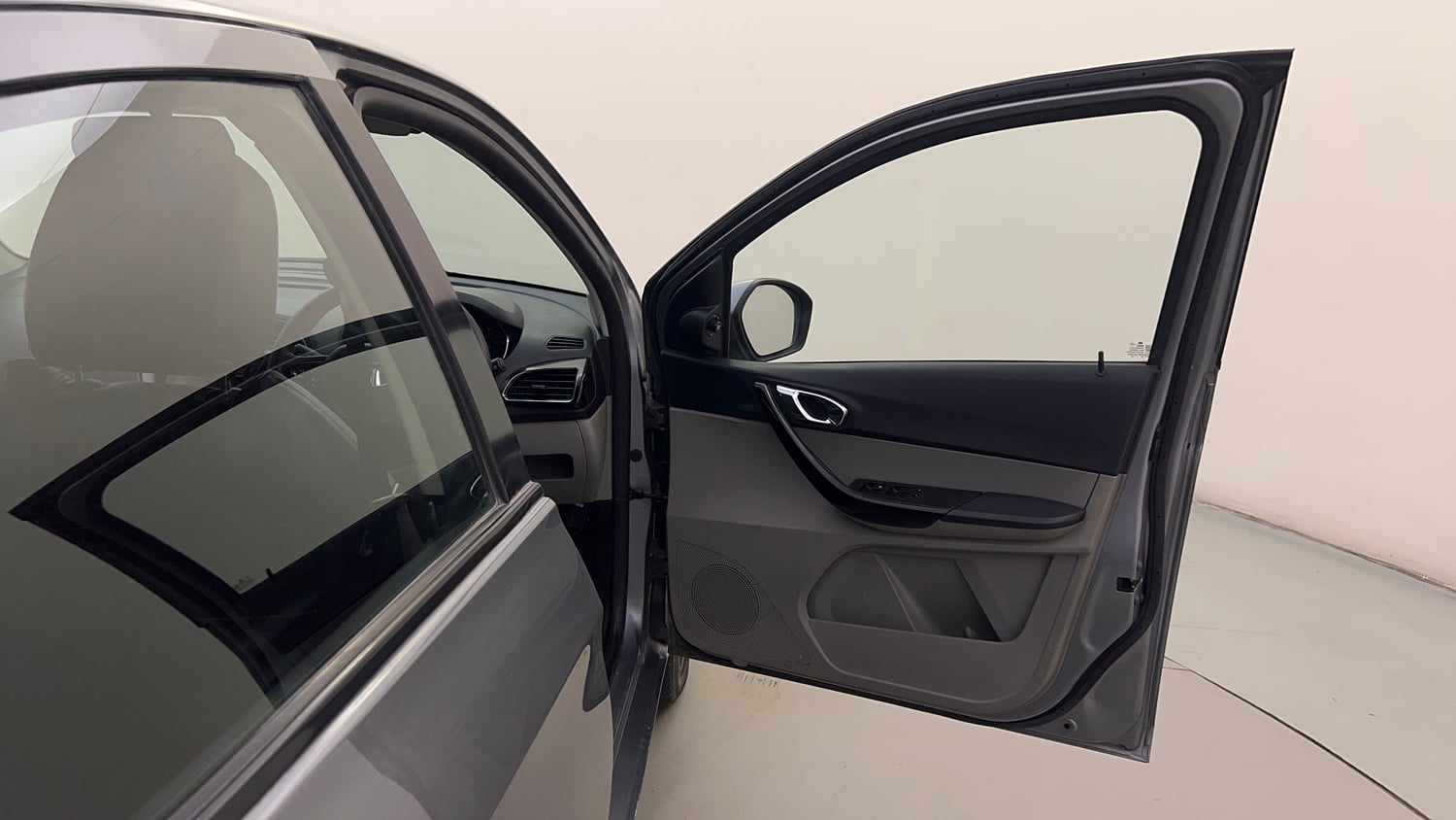 Used 2019 Tata Tiago Revotron XZ Plus Dual Tone Petrol Manual interior RIGHT FRONT DOOR OPEN VIEW