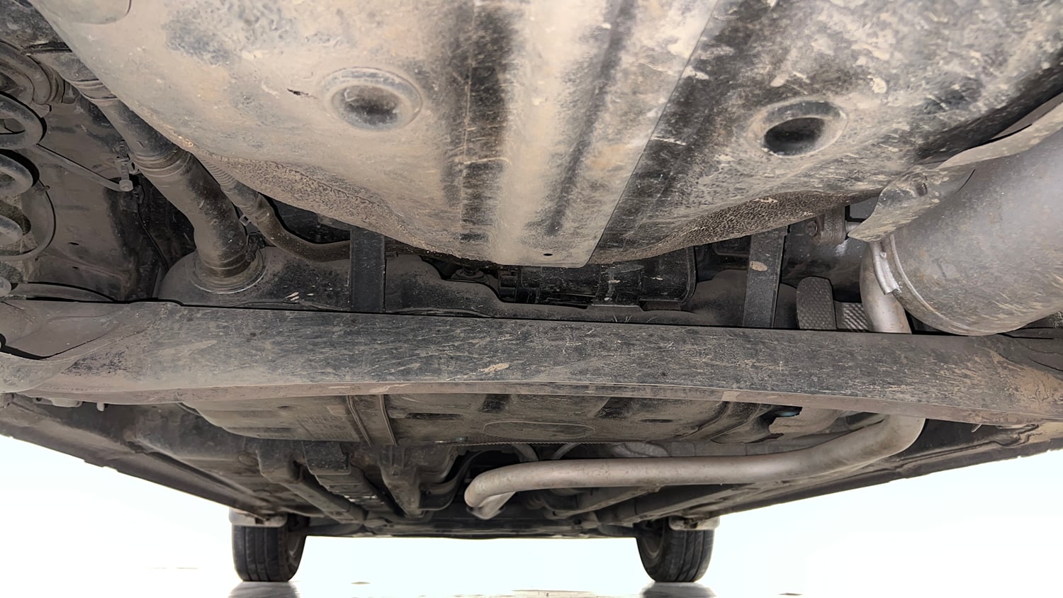 Used 2018 Hyundai Elite i20 Asta 1.2 AT Petrol Automatic extra REAR UNDERBODY VIEW (TAKEN FROM REAR)