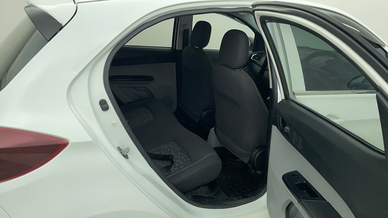 Used 2023 Tata Tiago XT (O) Petrol Manual interior RIGHT SIDE REAR DOOR CABIN VIEW