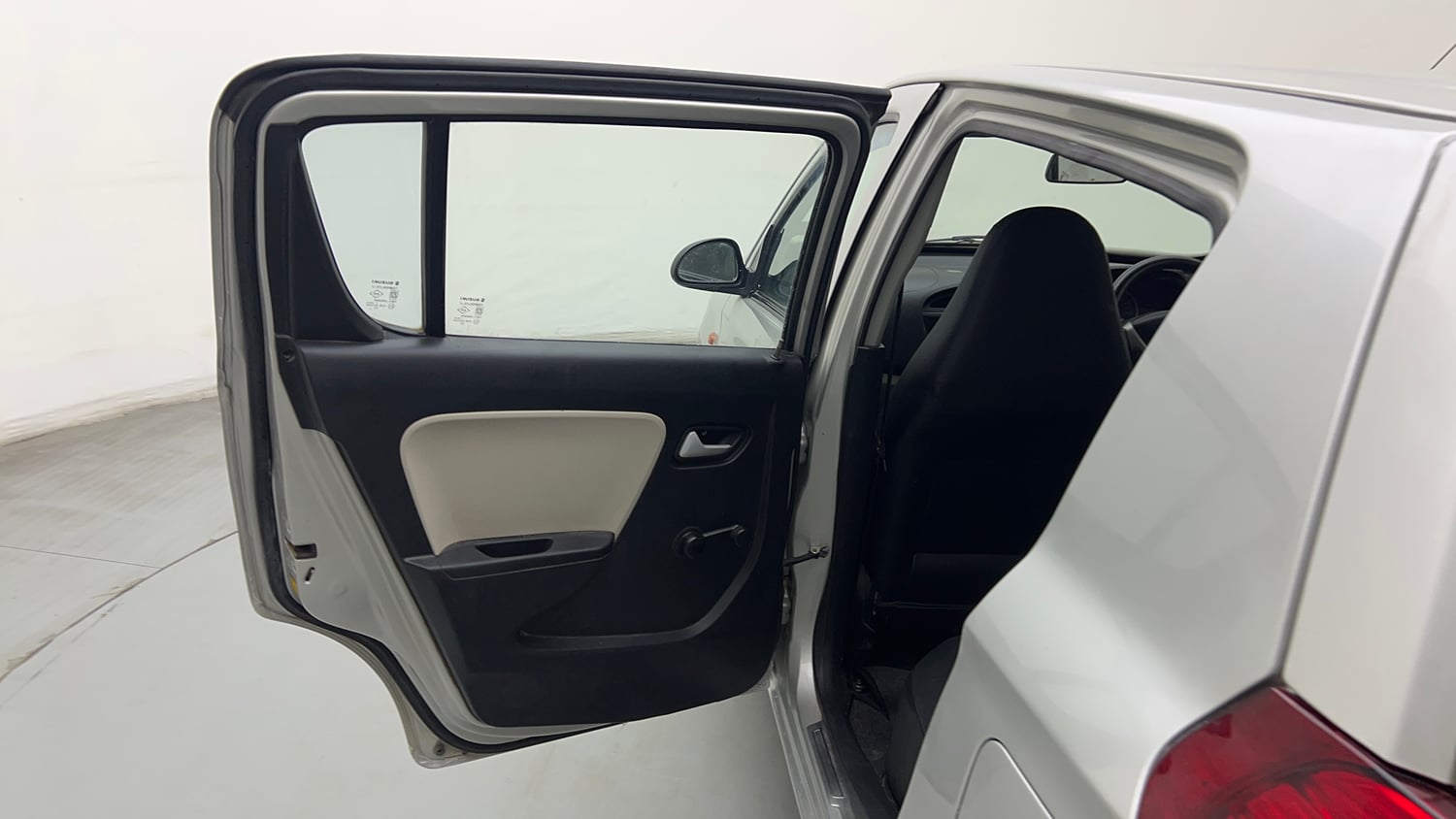 Used 2022 Maruti Suzuki Alto 800 LXi (O) Petrol Manual interior LEFT REAR DOOR OPEN VIEW