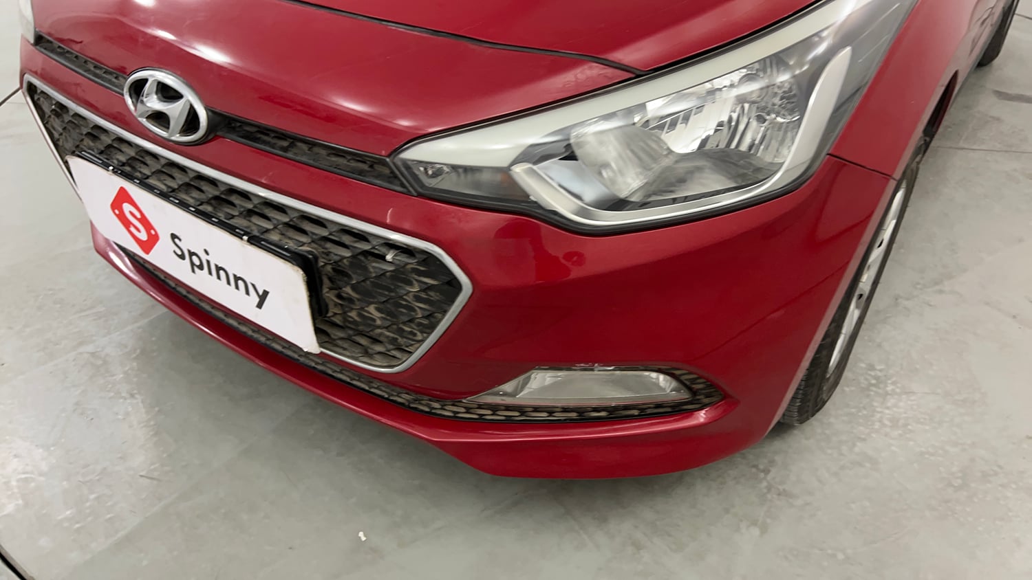 Used 2016 Hyundai Elite i20 Sportz 1.2 Petrol Manual dents MINOR SCRATCH