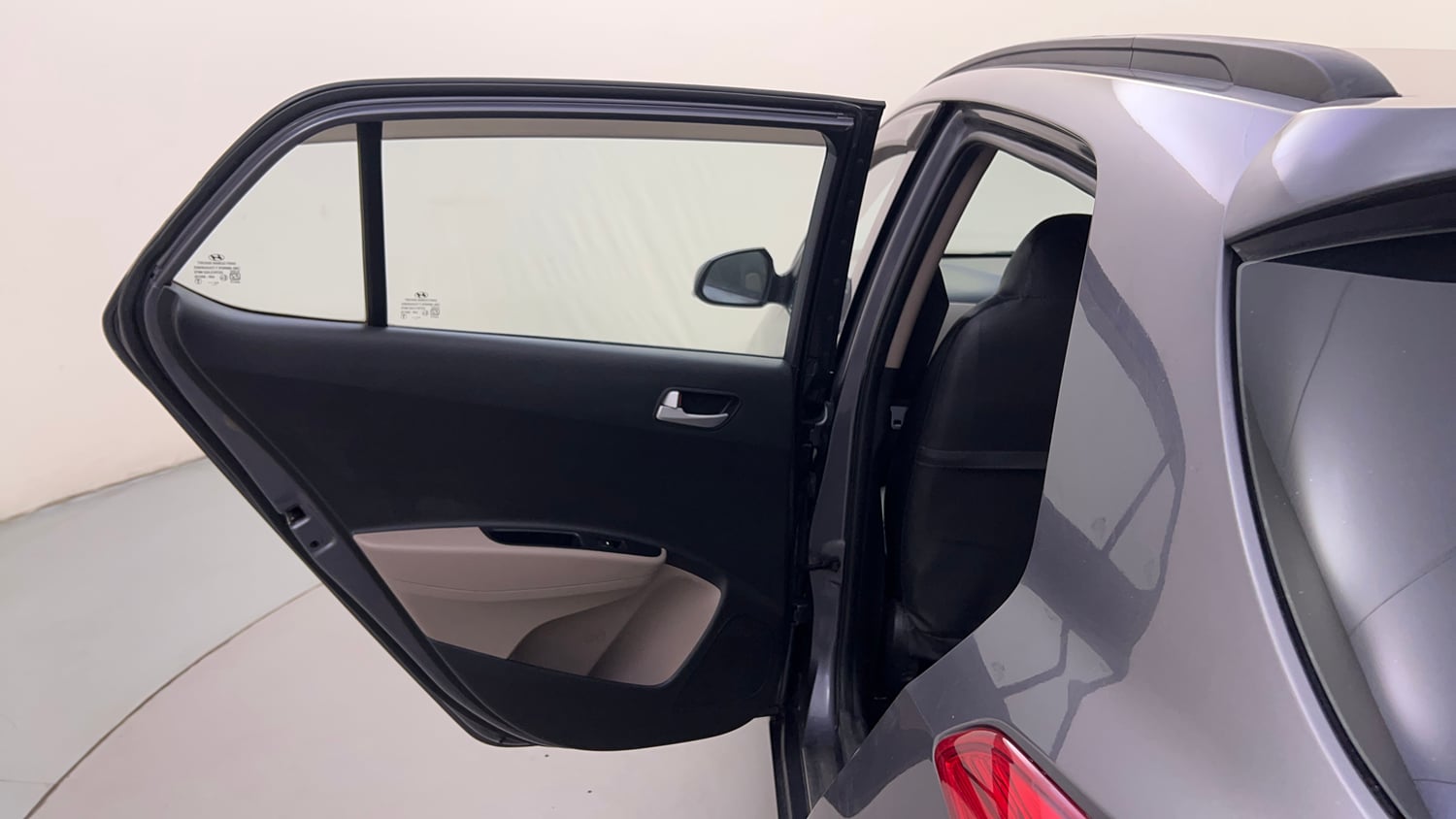 Used 2016 Hyundai Grand i10 Asta 1.2 Kappa VTVT (O) Petrol Manual interior LEFT REAR DOOR OPEN VIEW