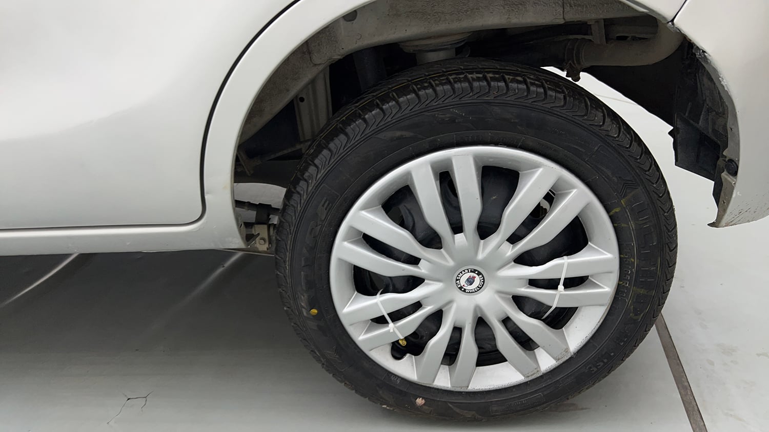 Used 2017 maruti-suzuki Alto K10 VXi (O) AMT Petrol Automatic tyres LEFT REAR TYRE RIM VIEW